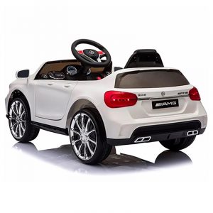 Mercedes GLA 45 elektromos kisautó – fehér színben